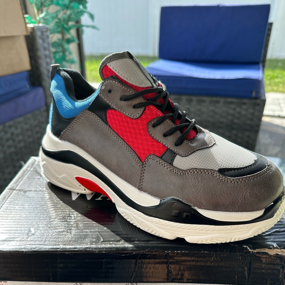 Women sneakers walking fashion